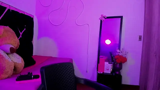 evelott allenx online show from July 2, 3:23 am
