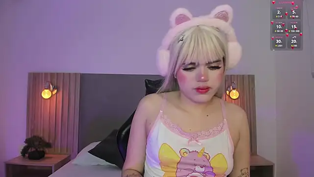 loly berry online show from July 30, 2:21 am