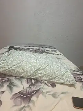 KittyLee004 online show from April 11, 4:44 pm