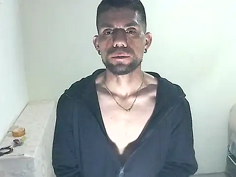 thomas2wood online show from May 25, 11:55 pm
