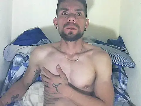 thomas2wood online show from May 30, 9:45 pm