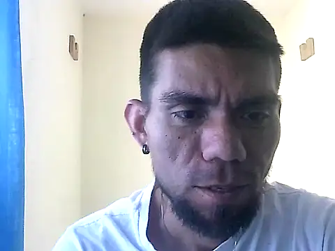 thomas2wood online show from June 3, 4:23 pm