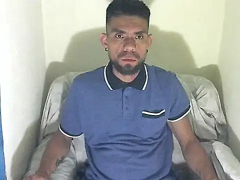 thomas2wood online show from June 12, 3:05 am