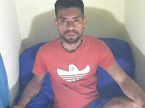 thomas2wood online show from June 23, 12:08 am