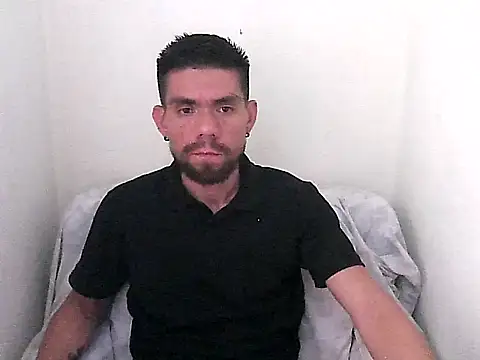 thomas2wood online show from June 26, 8:24 pm