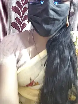 Snapshot of Vasundhara_telugu chatting on July 25, 9:45 pm Vasundhara telugu online show from July 25, 9:45 pm