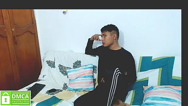 Denzel Ass26 online show from May 4, 11:12 pm