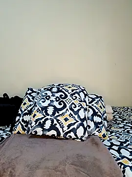 EbonySexySlimxxx online show from June 16, 1:47 pm