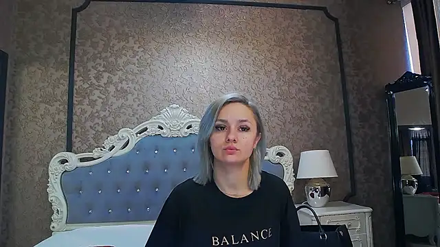 Snapshot of Ivy_Quin chatting on June 3, 4:15 am Ivy Quin online show from June 3, 4:15 am