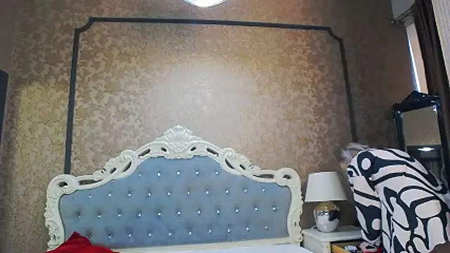 Snapshot of Ivy_Quin chatting on June 5, 4:30 am Ivy Quin online show from June 5, 4:30 am