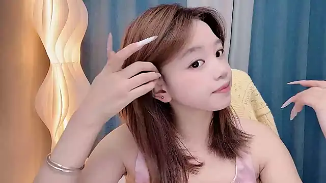 Lilababy00 online show from June 13, 10:46 am