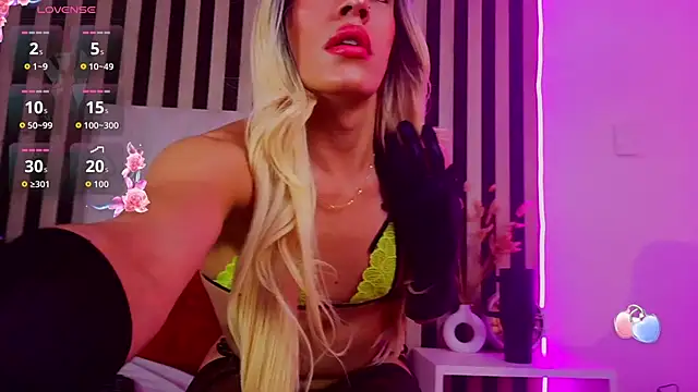 Sasha TitanX online show from April 11, 10:14 pm