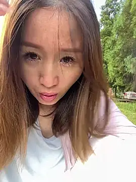 qin205205 online show from August 1, 11:58 pm
