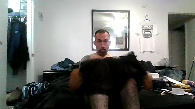 Snapshot of tenser59 chatting on June 15, 12:51 pm tenser59 online show from June 15, 12:51 pm