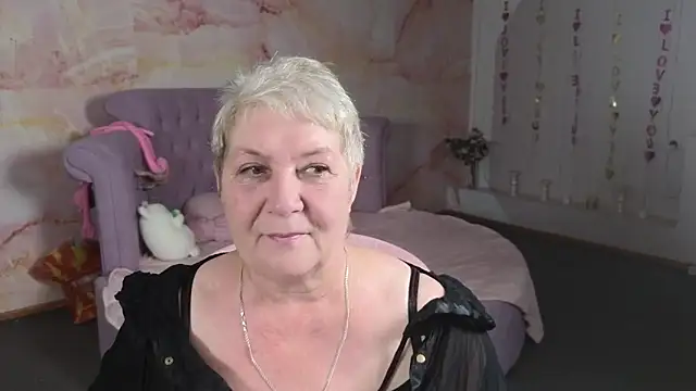 Poppy Pulse online show from June 11, 5:27 am