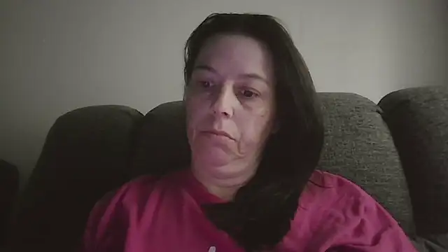 lily1982 online show from April 25, 3:53 pm