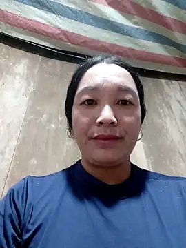 Snapshot of vanlucky2 chatting on June 4, 3:56 am vanlucky2 online show from June 4, 3:56 am
