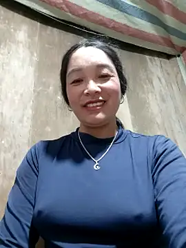Snapshot of vanlucky2 chatting on June 4, 4:02 pm vanlucky2 online show from June 4, 4:02 pm