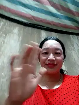 Snapshot of vanlucky2 chatting on June 5, 6:52 am vanlucky2 online show from June 5, 6:52 am