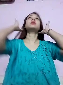 Hot Soniya 08 online show from May 6, 6:46 pm