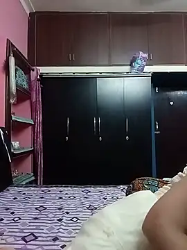 Hot Soniya 08 online show from July 20, 10:39 am