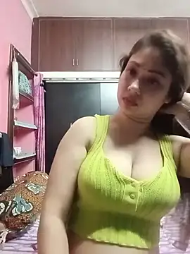 Hot Soniya 08 online show from July 21, 5:15 pm