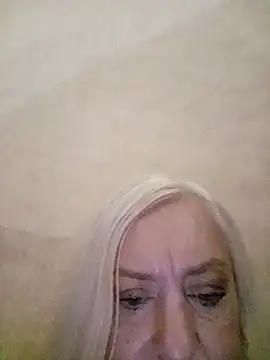 Julia20X online show from July 1, 9:33 am