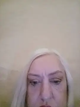 Julia20X online show from July 5, 9:38 am