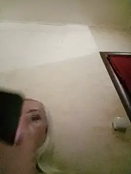 Julia20X online show from July 28, 5:45 pm