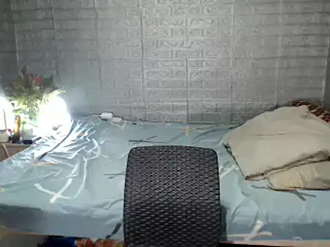 Snapshot of seductiveara143 chatting on June 3, 2:33 pm seductiveara143 online show from June 3, 2:33 pm