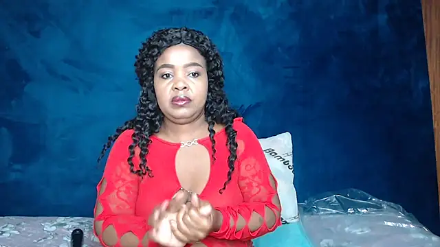 CaramelBaddie16 online show from May 31, 4:42 am