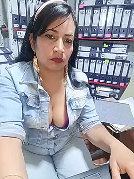 Snapshot of ZOE-WILDER_ chatting on June 3, 2:44 pm ZOE-WILDER online show from June 3, 2:44 pm