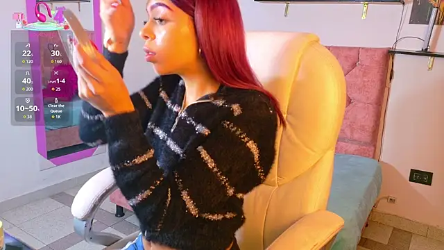 Snapshot of VelinaHoney chatting on June 12, 12:59 pm VelinaHoney online show from June 12, 12:59 pm