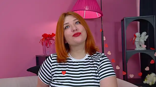 Snapshot of MargaritaMoone chatting on April 9, 2:44 pm MargaritaMoone online show from April 9, 2:44 pm