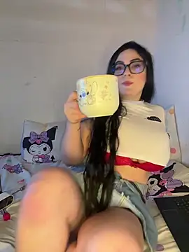 fer latina26 online show from April 8, 11:48 pm