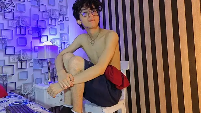 Twink Sebas7 online show from April 9, 12:10 pm