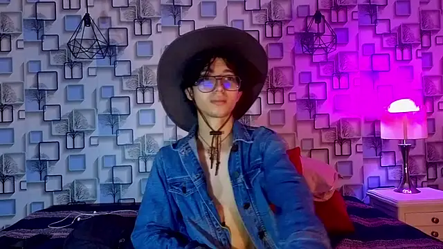 Twink Sebas7 online show from May 9, 12:10 pm