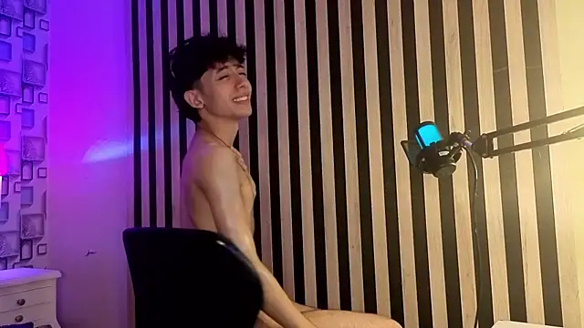 Twink Sebas7 online show from June 3, 2:33 pm