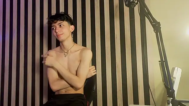 Twink Sebas7 online show from June 4, 12:11 pm