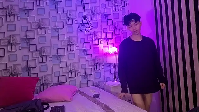 Twink Sebas7 online show from June 18, 12:20 pm