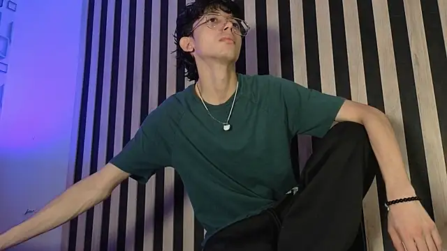 Twink Sebas7 online show from July 3, 12:22 pm