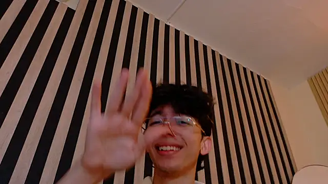 Twink Sebas7 online show from July 15, 12:21 pm