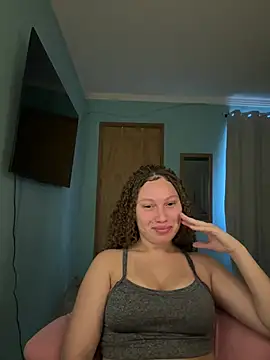 Snapshot of sophiiahot chatting on May 7, 1:27 pm sophiiahot online show from May 7, 1:27 pm