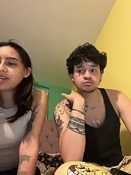 hotlatinocouple   online show from June 20, 3:20 am