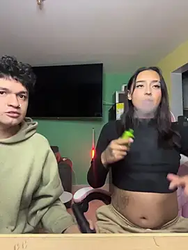 hotlatinocouple   online show from July 1, 11:48 pm