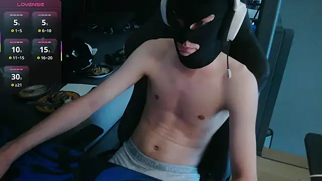 Theo19cmgerman online show from July 30, 3:00 pm