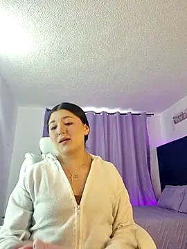 Celestee 21 online show from June 7, 9:07 pm