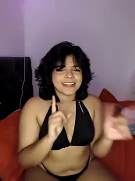 Jenna Greyy  online show from April 26, 12:30 am