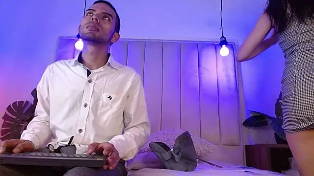 aji golds online show from April 27, 7:01 pm