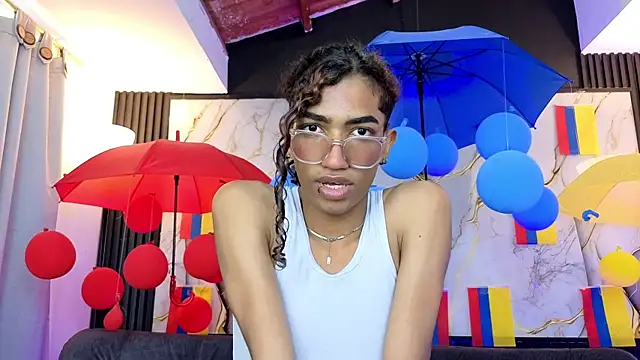 triiangel latinboy online show from July 2, 12:22 pm